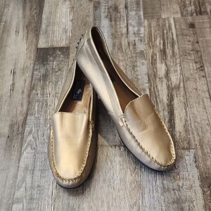 Hunters Club Womens Gold Slip On Driving Shoe Size 10/10.5 Loafer Casual Comfort